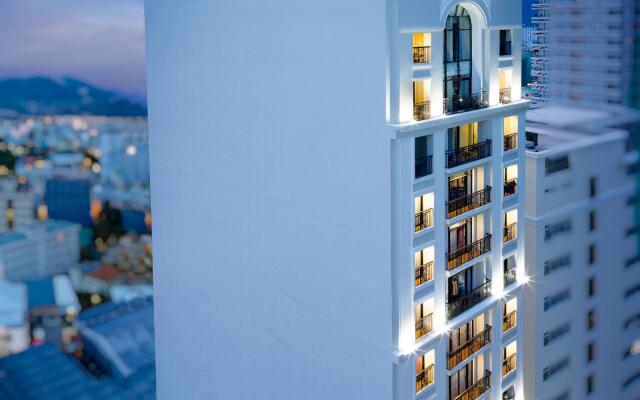 Bonjour Nha Trang Hotel