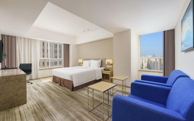 Holiday Inn Express Shenyang Tawan by IHG
