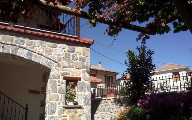 Vitina's Little House