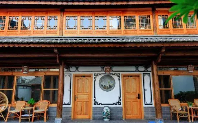 Dali Fengcheng and Residential Accommodation