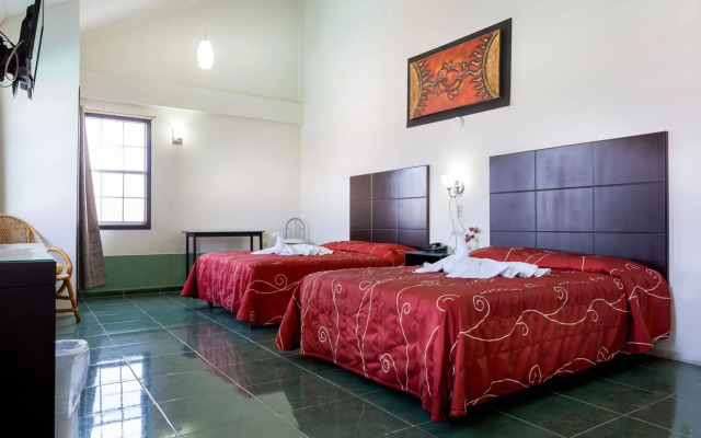 Hotel Raldos Inn