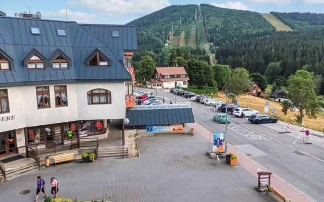 Harrachov 613