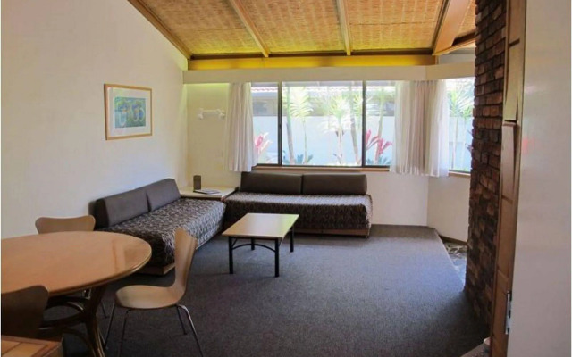 Nautilus Beachfront Villas & Spa