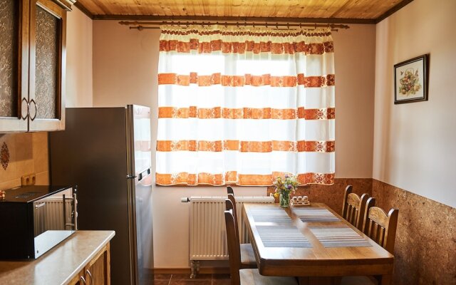 Cottage Panskyi Kut