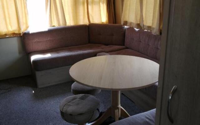 YY20 Martello Beach Holiday Park