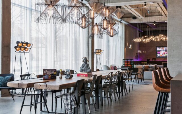 Moxy Copenhagen Sydhavnen