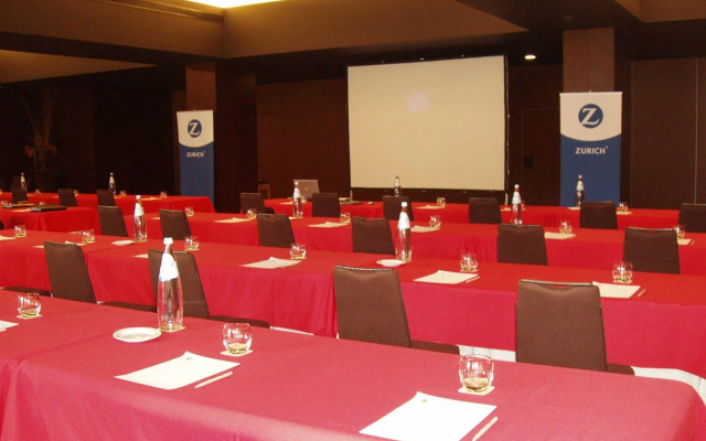 H2otel Congress & Medical Spa