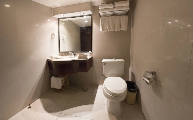 Yantai Meiya International Apt. Hotel