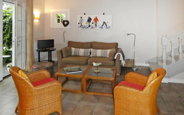 Holiday Home in Carnac Near Sandy Beach