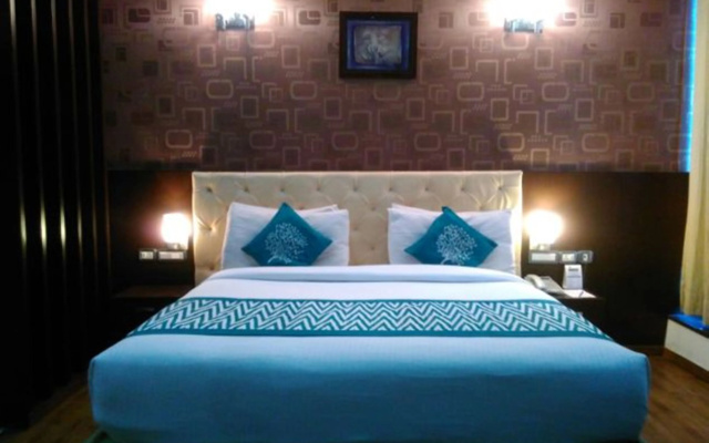 Hotel Signature Grand – Guest Rooms – Delhi
