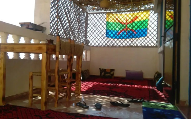 Wave rider hostel
