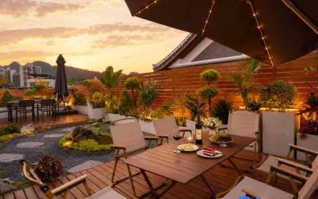 Echo May Living – Outside – Qiannan