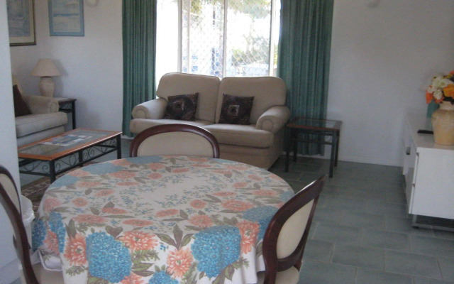 Palm Court Hervey Bay