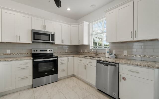 68 Terra Cotta Way - Sealove Terra Cotta