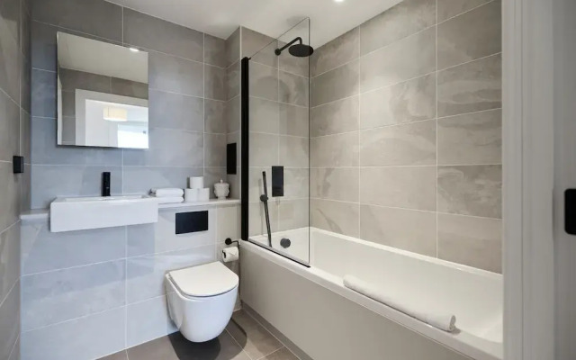The Tottenham Place - Stylish 1bdr Flat With Balcony