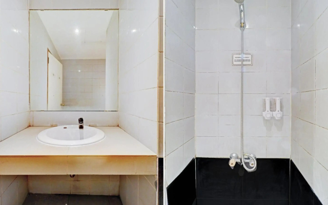 OYO Flagship 90658 Hotel Asteria