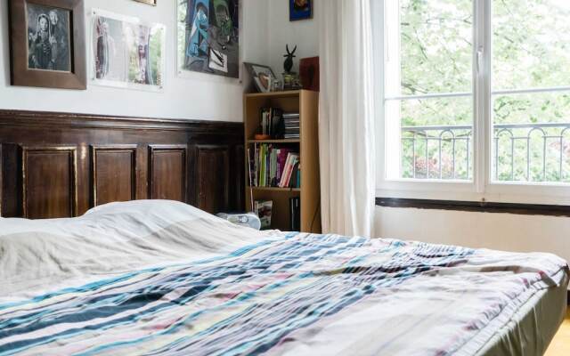Charming Bright Apartment at Montparnasse