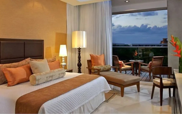 2BD Grand Luxxe Vidanta Resort RM