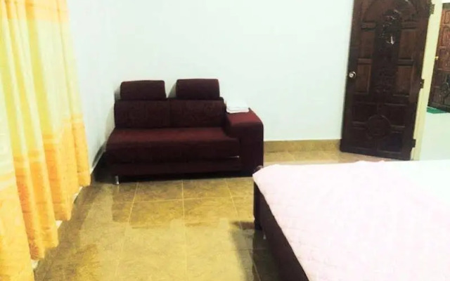 Khamphouphet Hotel