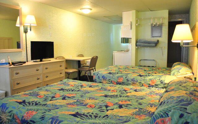 Palmetto Beachfront Hotel, a By the Sea Resort