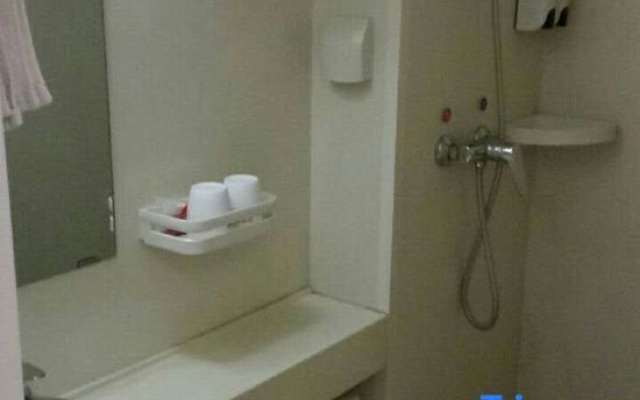 Ruidong Express Hotel