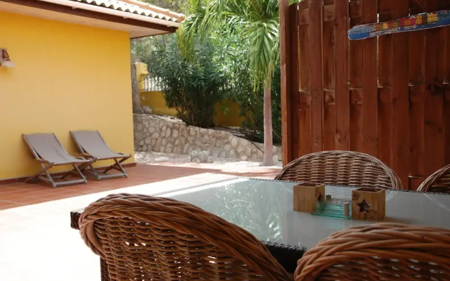 Mirador Apartments