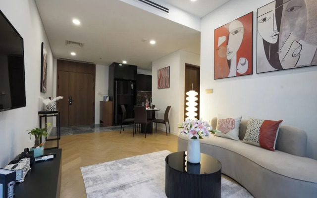 Parkland Riverside Luxury Vacation