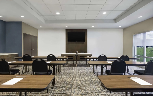 Hampton Inn Midland, On