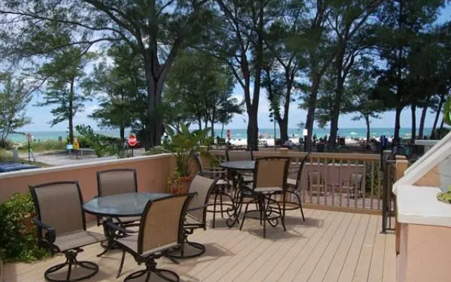 Alamanda Villa on Holmes Beach