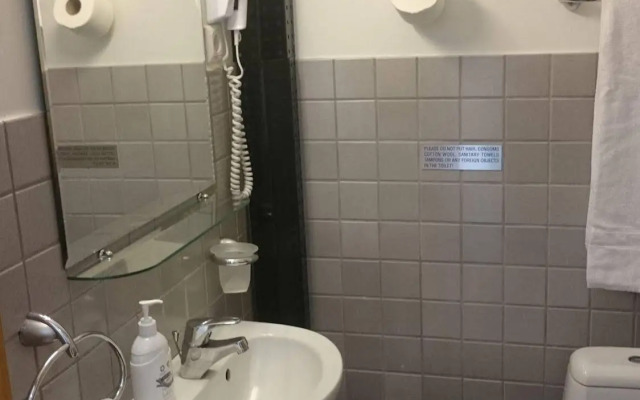 4th floor hotel