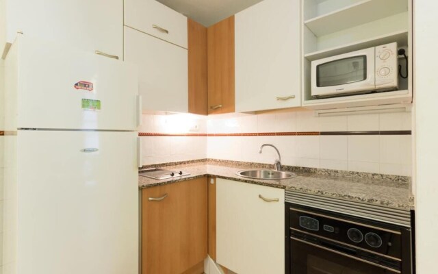 Studio in Tarragona, With Wifi