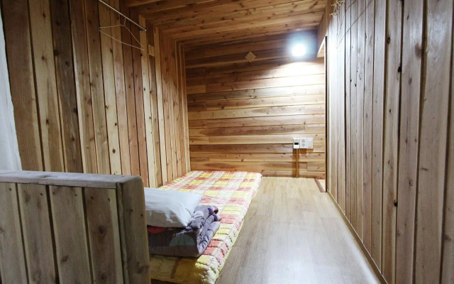 Hallasan guesthouse