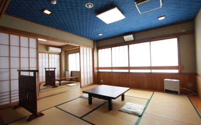 Nozawaonsen Azegamikan