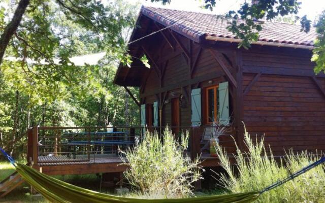 Jouan Wooden House