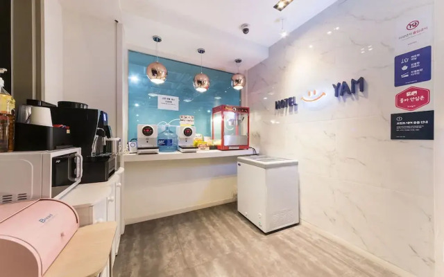 YAM Guri Sutaek