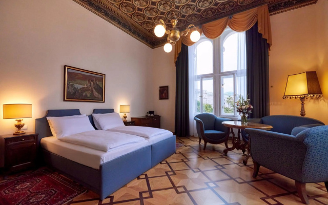 Hotel Regina - Image 6
