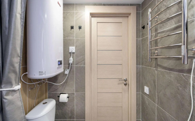 Метры в центре на улице Жуковского 7-9