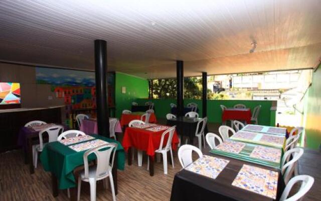 Hostel Cores Do Pelo