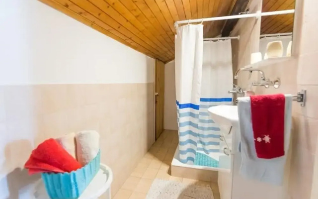 Mare - Close to the sea - A1