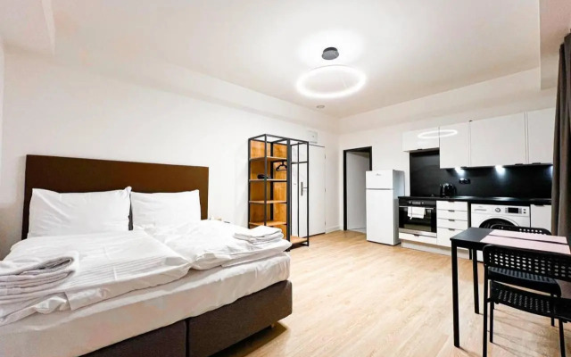 Post 120 Suites