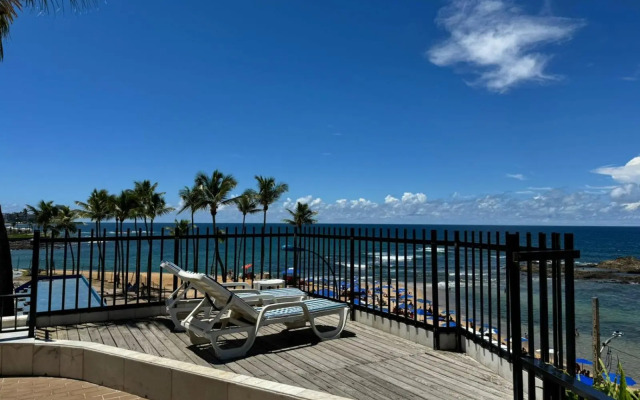 Maravilhoso apartamento 2 quartos vista mar no Ondina Apart