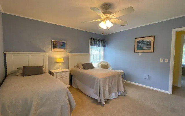 Lyons Den 3 Bedroom Home