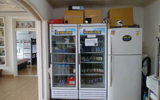 Seongsan Hotpul Guesthouse - Hostel