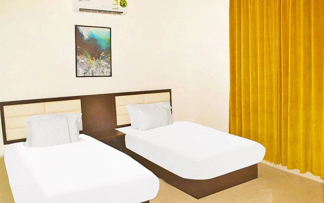 OYO 617 Rose Plaza Hotel