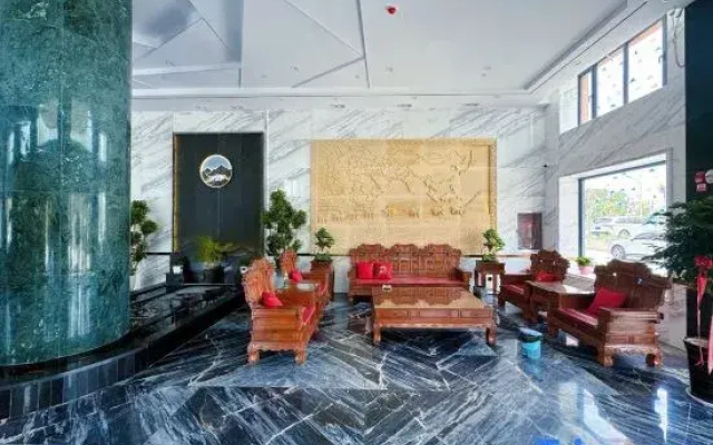 Puju Hotel in Qiemo County