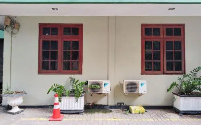 DeKuningan House