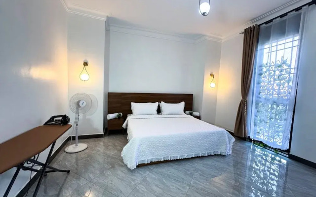 Febs Luxe Residences