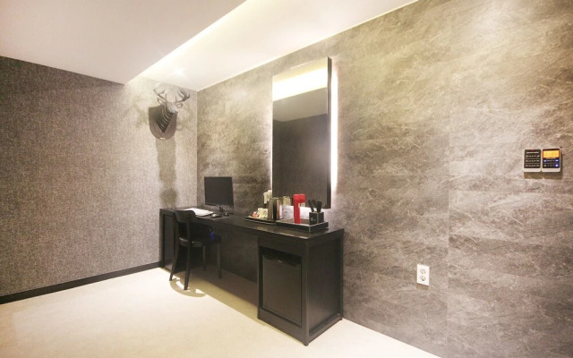 Yangsan Mulgeum Bliss Hotel