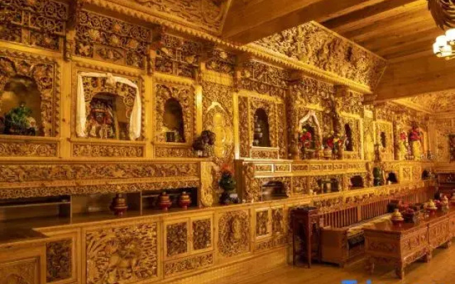 Shangri-La Blun Tusiyuan Homestay