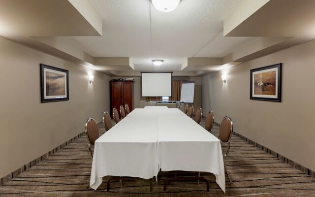 Best Western Plus Orillia Hotel